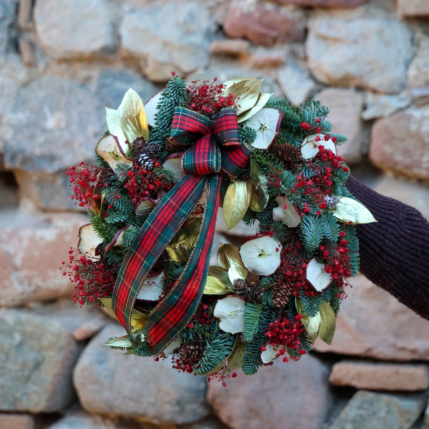 Corona de Navidad Clásica Roja y Verde