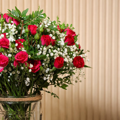 detalle de Ramo de rosa spray roja